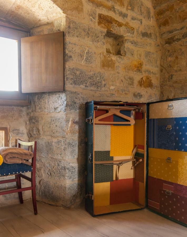 Casa Mur De Alujan Tierrantona Buitenkant foto